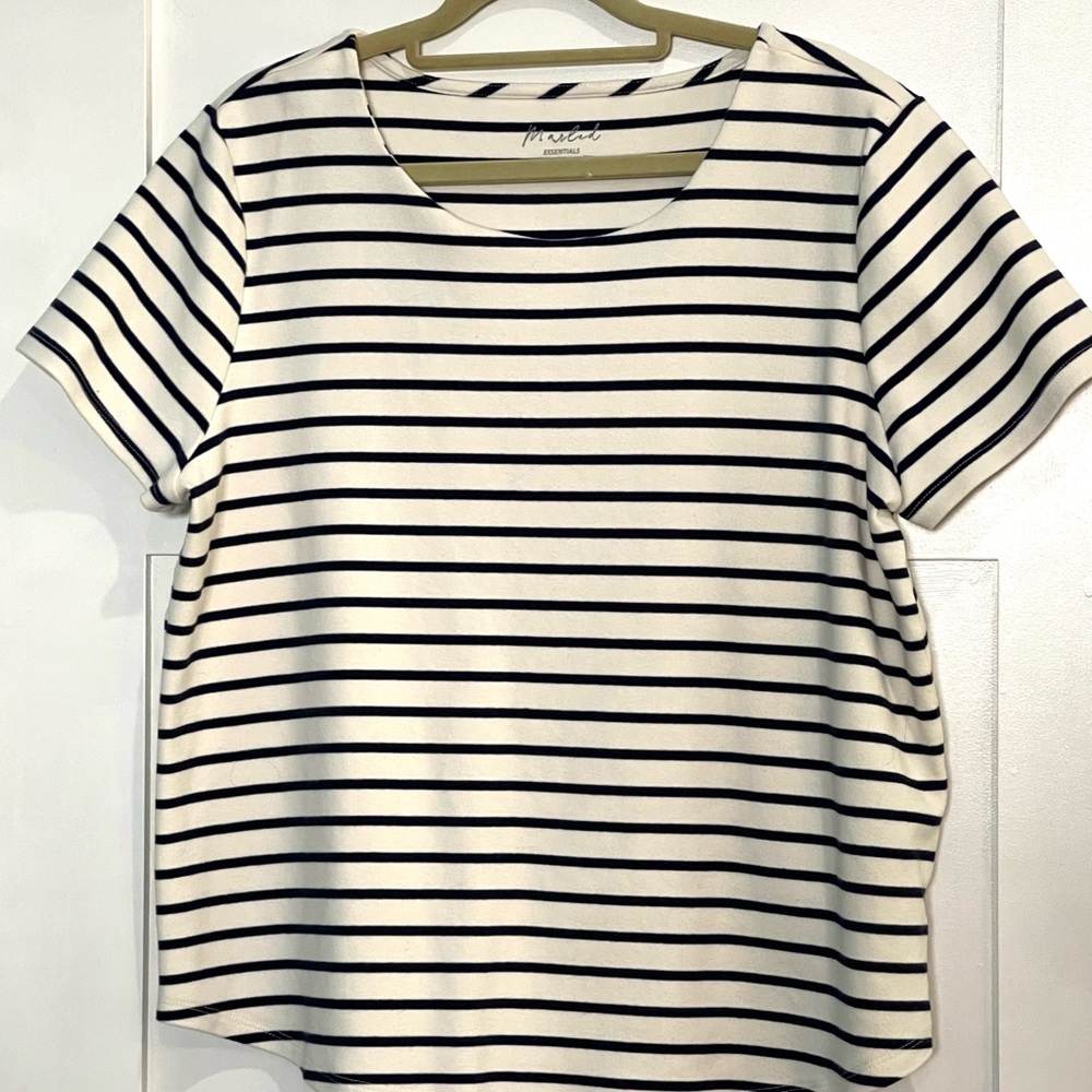 Marled Essentials Striped Short Sleeve Tee - White & Black